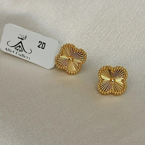 گوشواره میخی ونکلیف